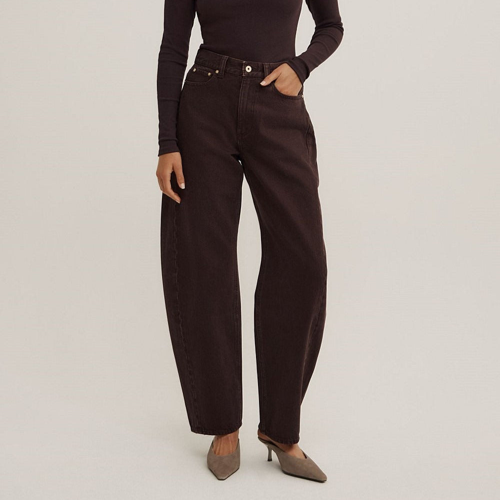 Women's brown high waisted jeans