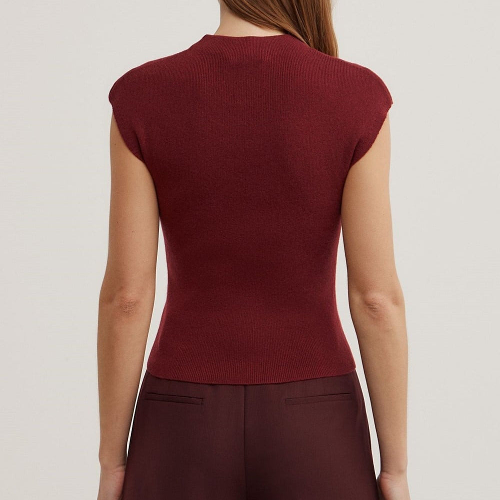 Women's mock neck short sleeve