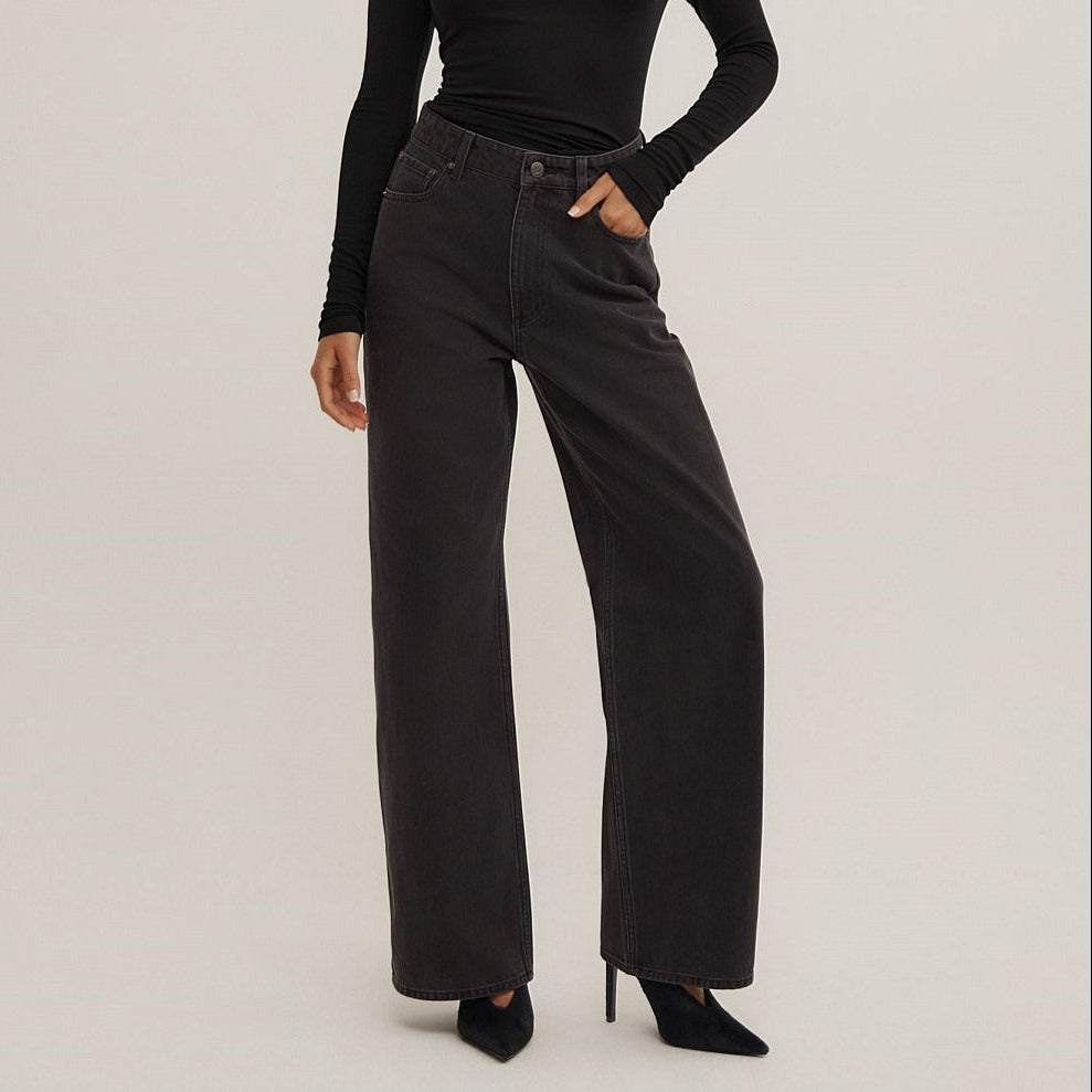 Women's wide leg jeans